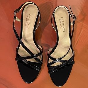 Talbots Genuine Black Patent Leather Heels 7.5 B